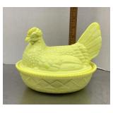 Mosser glass dandelion yellow hen on a nest