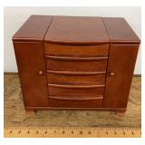 Jewelry chest