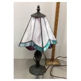 Table lamp with leaded glass shade