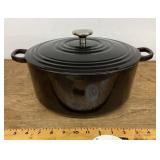 Heavy enamel Dutch oven with lid