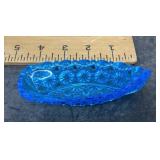 Blue Daisy & Button glass canoe dish