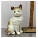Ceramic cat