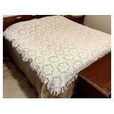 Vintage white popcorn star stitch coverlet 80x90