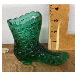 Green Boyd glass Daisy & Button shoe