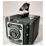 Vintage 1940s Pho-Tak Traveler 120 camera