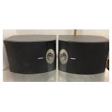 Pair of Bose 301 speakers