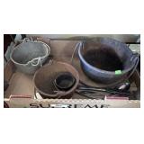 Flat w/4 cast iron pots with bails