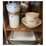 2 shelves w/glass platter, Farberware baker,