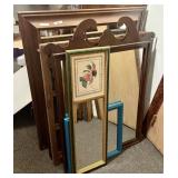 Group of wall mirrors & home dï¿½cor wall art