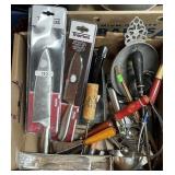 Flat of kitchen gadgets and 2 NEW knives