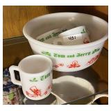 Tom & Jerry eggnog set with 4 cups