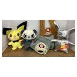 Lot of Pokï¿½mon plushies