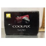 Nikon CoolPix S630 digital camera