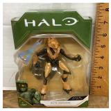 Halo Elite Warlord figure --sealed