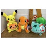 Lot of Pokï¿½mon plushies