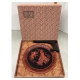 Decorative cinnabar plate