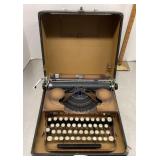 Vintage Royal portable manual typewriter