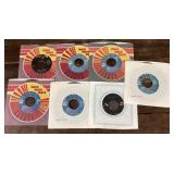 Waylon Jennings 45s lot