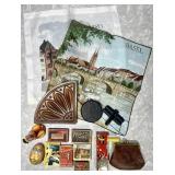 Group of small vintage collectibles