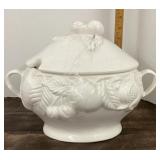 White ceramic tureen