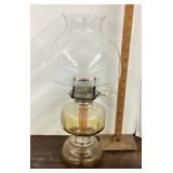 Glass oil lamp