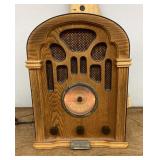 Repro cathedral radio cassette player
