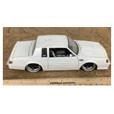 Jada die cast 1987 Buick Grand National car