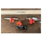 3 fishing lures