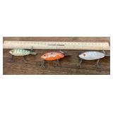 3 fishing lures