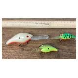 3 fishing lures