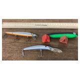3 fishing lures
