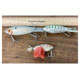 3 fishing lures