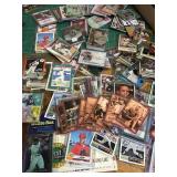 Large lot of baseball cards