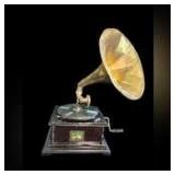 Vintage/Antique HMV Gramophone with Horn