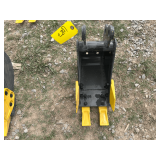 2026 GIYI Unused Mini-Excavator Bucket