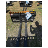 2025 Wolverine Unused PFA-11-3300G Skidsteer Hydraulic Adjustable Pallet Forks