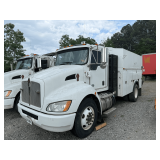 2013 Kenworth T370 Service Body Truck