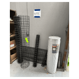 Lot - Wire Fencing