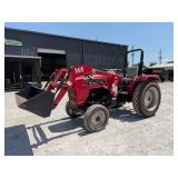 Mahindra 4025 tractor with front loader