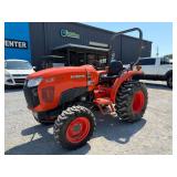 Kubota L3301 Tractor