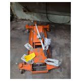 Lot - Hydraulic Transmission Jack