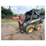 New Holland L170 Super Boom Skid Steer Loader with Pallet Forks