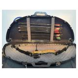 Bear Woody Lite Compound Bow with Case and Arrows