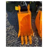 2026 GIYI Unused Mini-Excavator 12in Bucket for CAT305