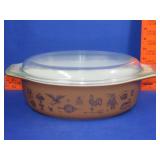 Pyrex Early American 2 -1/2qt Casseole