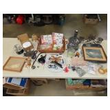 Table Lot of Household & Misc