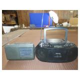 2 Radios