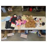 Lot of Dolls & Stuffed Animals