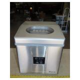 Magic Chef Ice Maker - Untested