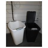 2 Plastic Trash Cans